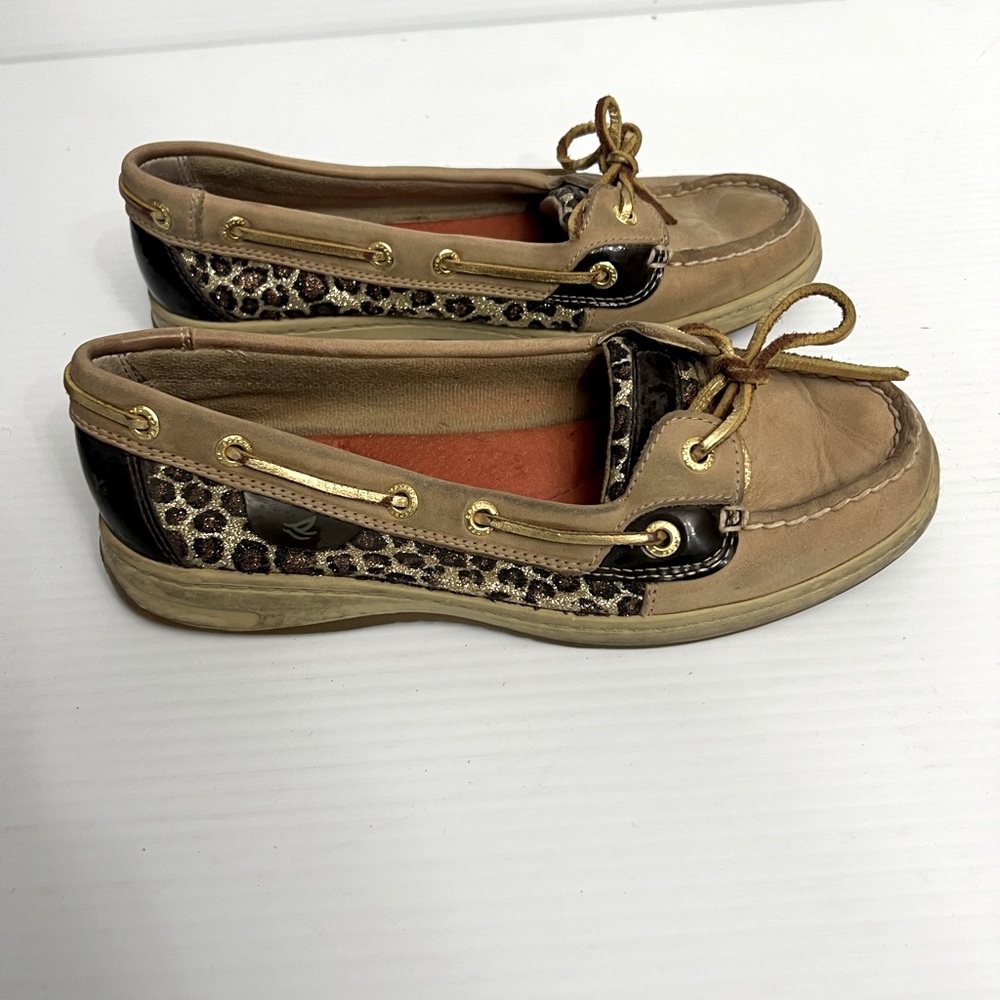 Sperry leopard print canvas shoes women’s 7M Tan